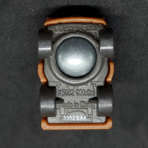 Collection of 3 Disney/Pixar CARS - Raoul, Sarge and Tow Mater Micro Car. Mattel - Picture 5 of 12